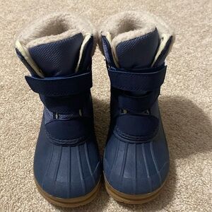 Boys snow boots